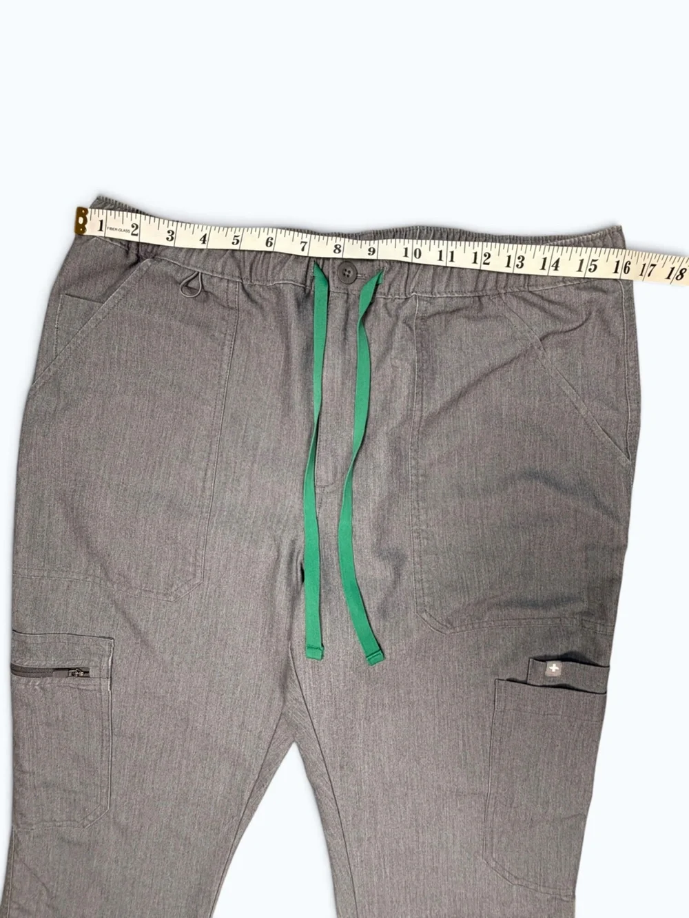 FIGS Technical Collection Gray Cargo Scrub Pants Size M/S